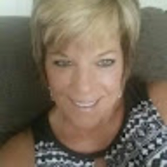 shellyschomaker